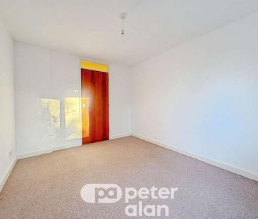 Celyn Avenue, Cyncoed, Cardiff, CF23 - Photo 5