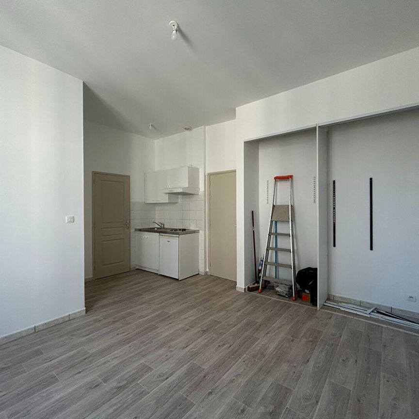 Location Appartement 2 pièces 29m² - Photo 1