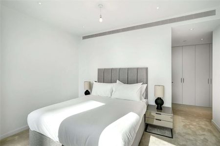 An exceptional three bedroom apartment in this brand new development, One Thames City. - Photo 4