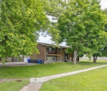 4 - 2344 QUEENSWAY DRIVE — 2 Bedroom - Photo 1