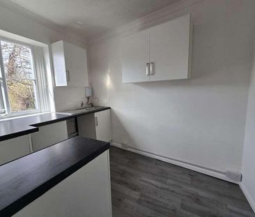 High Street, Ramsgate, CT11 - Photo 1