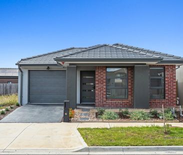 14 Hubbard Street, Wyndham Vale, Vic 3024 - Photo 3