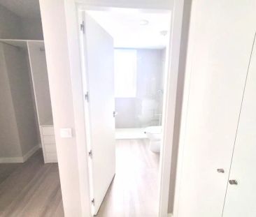 Piso de alquiler en 21 de Marzo, Primera Fase - Nuevo Tres Cantos - Photo 2