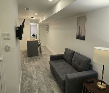 For Lease - 29 Rusholme Road Unit# Lower Room A, Toronto, Ontario - Photo 1
