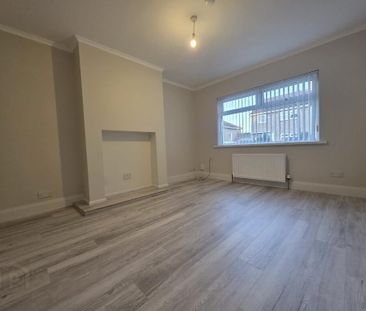 11 Glenview Drive, Lurgan, BT66 7ES - Photo 1