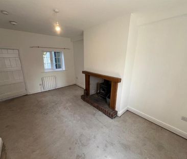 2 bedroom cottage to rent - Photo 2