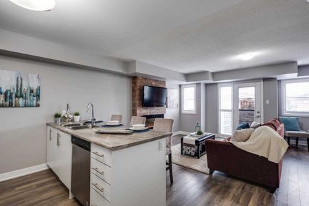For Lease - 9 Pallock Hill Way, Whitby, Ontario - Photo 3