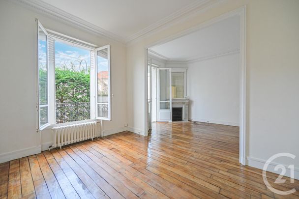 Tout savoir sur cette maison à Saint-Cloud - Photo 1