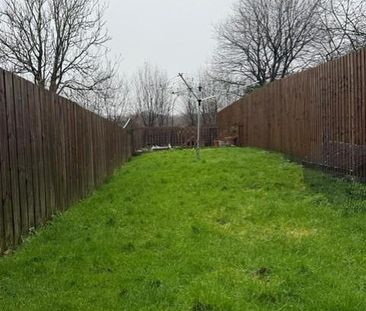 2 bedroom terraced house to rent - Photo 6