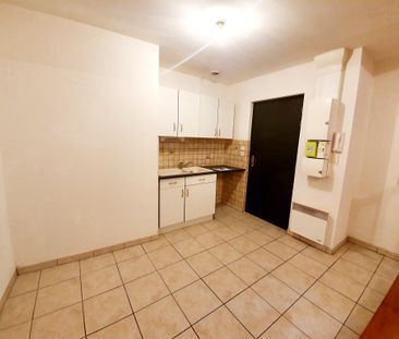 Location Appartement 1 pièce 32m² AUXONNE 21130 - Photo 4