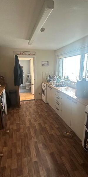 11 Lawrence Street Apt 1, Belfast, BT7 1LE - Photo 1