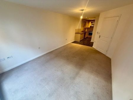 Magdala Court, Worcester, WR1 - Photo 2