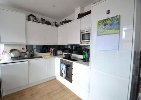 1 bedroom apartment to rent - Photo 3