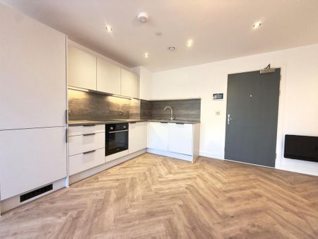 1 bedroom flat to rent - Photo 2