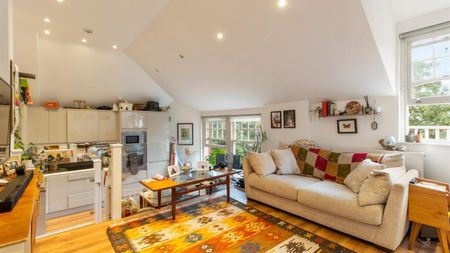 Buckland Crescent, Belsize Park, London, NW3 - Photo 4