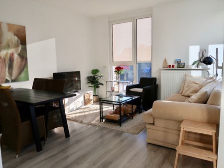 Knus en energiezuinig appartement met 1 slaapkamer en 2 terrassen. - Photo 5