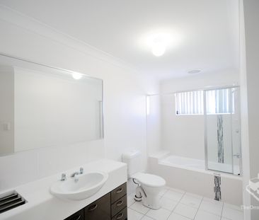 Fabulous home in great location - Photo 5