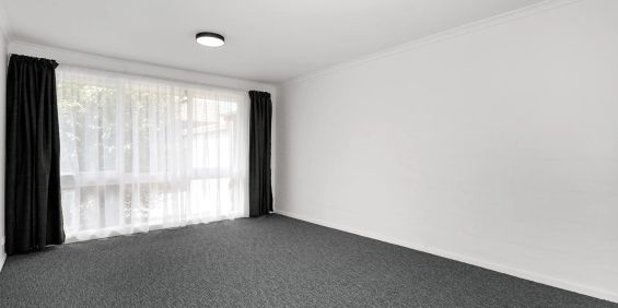 Newly Refurbished and Unbeatable Position - Photo 3