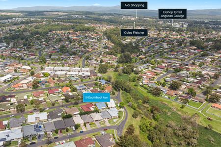 19 Koombool Avenue, Maryland NSW 2287 - House For Rent | Domain - Photo 5