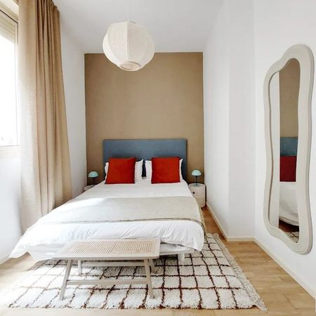 Gran Via de les Corts Catalanes, Barcelona, Catalonia 08007 - Photo 2