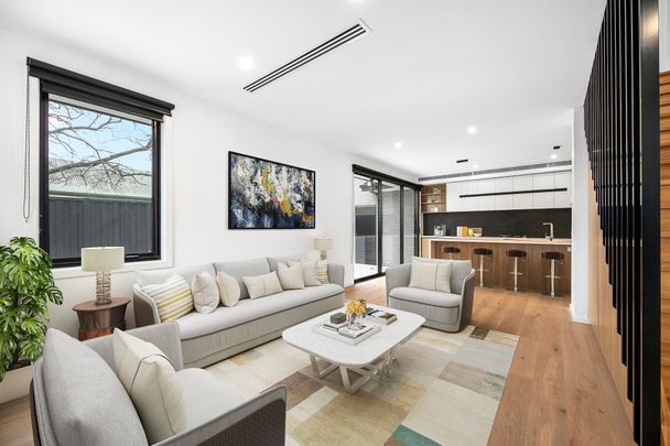 1/60 Maidstone Street, Altona VIC 3018 - House For Rent | Domain - Photo 1