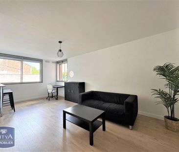 Location Appartement 3 pièces 64m² LILLE 59000 - Photo 3