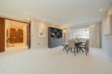 Gloucester Square, Connaught Village, W2 - Photo 2