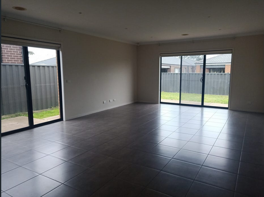 26 Weavers Street, Wyndham Vale VIC, Belconnen - Photo 1