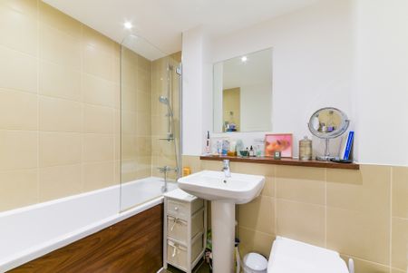 Time House, SW11, London - Photo 4