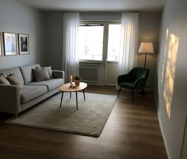 Åsbacksvägen 6B - Foto 1