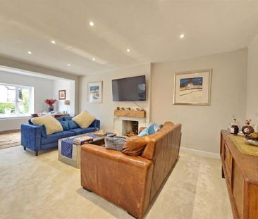 4 bedroom detached house to rent - Photo 5