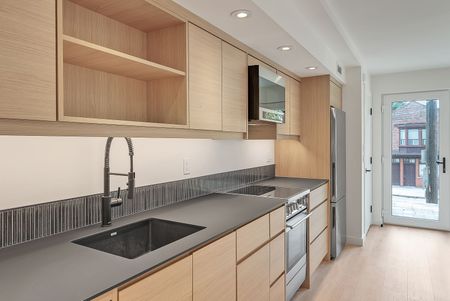 For Lease - 1254 Davenport Road Unit# 1, Toronto, Ontario - Photo 3