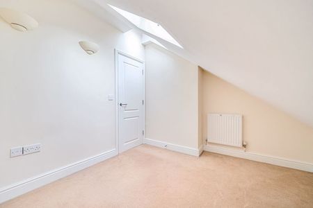 Great George Street, Godalming - 2 bedrooms Property for lettings - Seymours - Photo 5