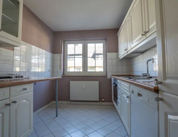 Helle ca. 89.7 m² große 3-Zimmer-Wohnung mit Westloggia, Weitblick bis zur Hohensyburg und Stellplatz - Photo 1