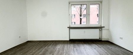 Hübsche 3-Zi.-Whg. mit modernem Tageslichtbad - Foto 1