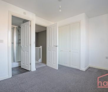 4 bedroom townhouse to rent - Photo 5