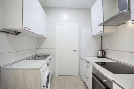 Calle de Santa Ana, Madrid, Community of Madrid 28005 - Foto 5