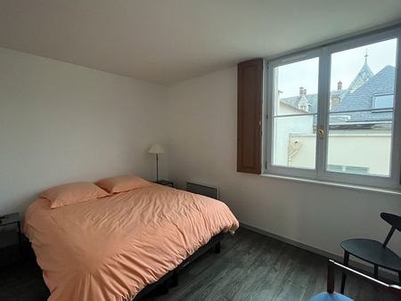 Appartement à louer - REIMS- SECTEUR MOISSONS - Photo 2