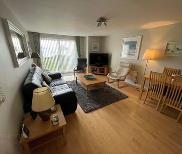 24 Castlerocklands, - Photo 3