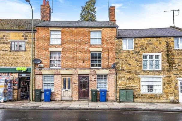 Banbury, Oxfordshire, OX16 - Photo 1