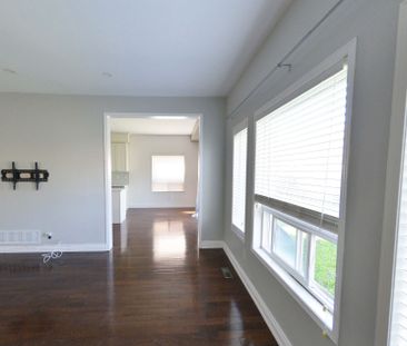 For Lease - 977 Kennedy Circle, Milton, Ontario - Photo 1