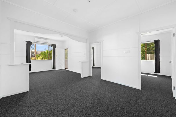 1 Kenilworth Street, NORTH TOOWOOMBA - Photo 1