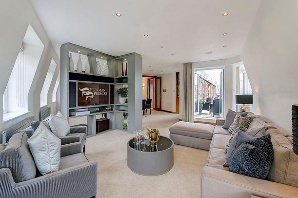 9 Holbein Place, Sloane Square, London - Photo 1