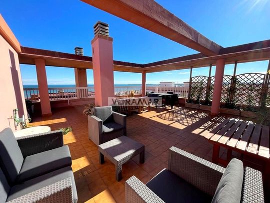 2 bedroom luxury penthouse for rent in Alboraya, Spain - Photo 1