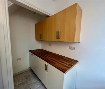 Burns Street - Photo 5