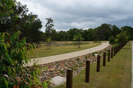 Modern flat close to Cooroy and all amenities - 6 Months Lease - Photo 5