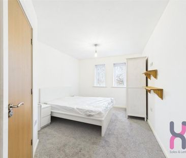 2 bedroom flat to rent - Photo 4