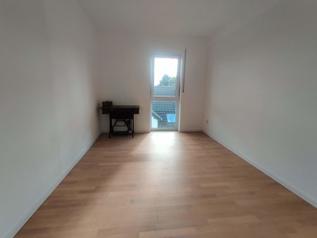 Moderne 3-Zimmer-Wohnung mit Loggia und ... - Photo 2