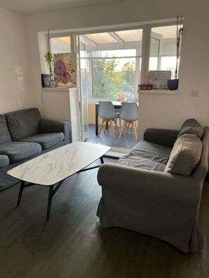 Convenient Living near Bevendean Room 2 - Photo 1