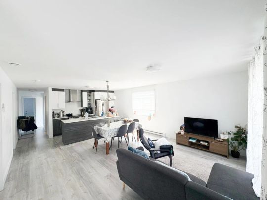 Appartement - 5908 Grande Allée - Photo 1